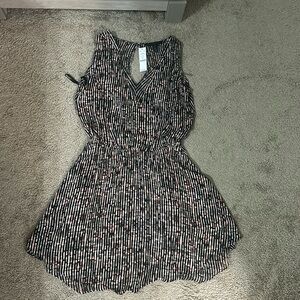 Brand New White House Black Market dress